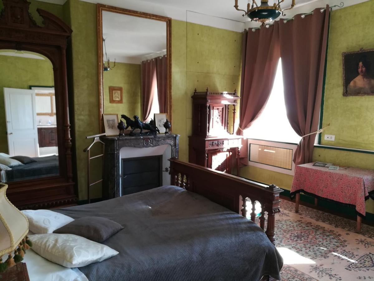Chateau De Saint-Antoine Bonnac-la-Côte Pokoj fotografie